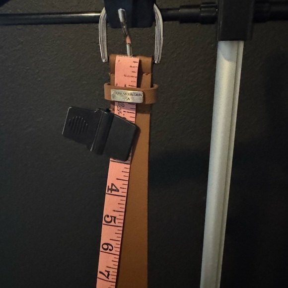 Stone Mountain Leather Embossed Belt Bag Sz Medium Ladies - Picture 5 of 10